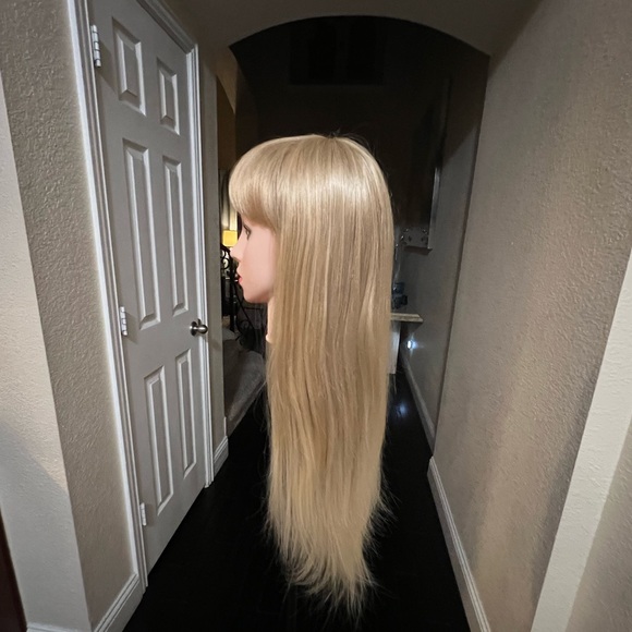 Wig COLOR: Blonde LENGTH:29” This is a cosplay wig that was used for Halloween. - Picture 2 of 7